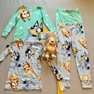 NWT Bundle of Chef Bingo plushie stuffed animal & 2 Bluey pajama sets 4T unisex